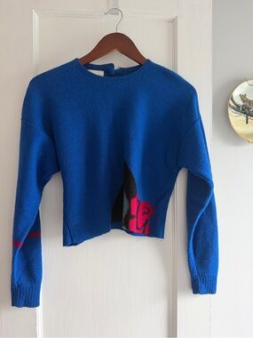 Cropped Royal Blue Crewneck Sweater with Pink Accent